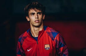 职业玩家如何识别“伪激进型”对手？（职业玩家如何看穿“伪激进型”对手？）